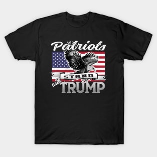 Patriots Stand With Trump Grunge USA Flag Eagle Patriot Design Gray T-Shirt